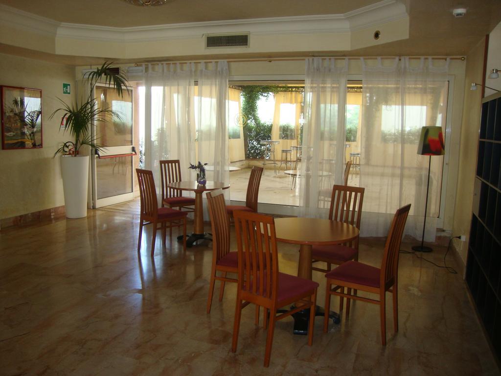 Park Hotel Roma Cassia Ngoại thất bức ảnh